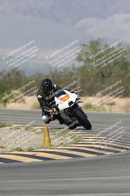 media/Oct-02-2025-Racers Edge (Thu) [[2c91cb6ab3]]/2-A Group/Session 3-Turn 7 (1130am)/